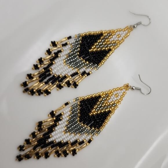 Boho Beaded Earrings - Picture 3 of 4